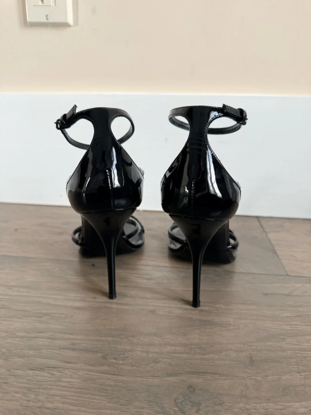Saint Laurent Shoes - Picture 3 of 5